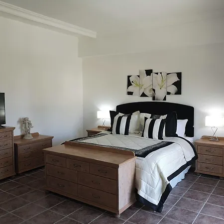 Hotel Stunning Private - Beautiful Gardens & Pool